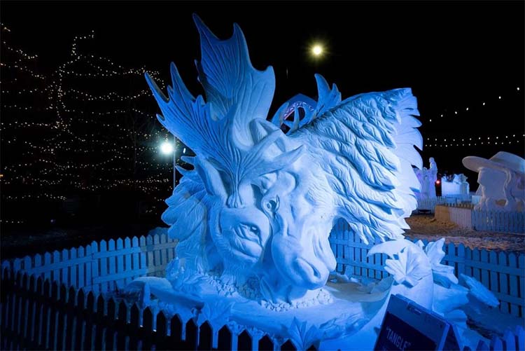 snow sculpture-750
